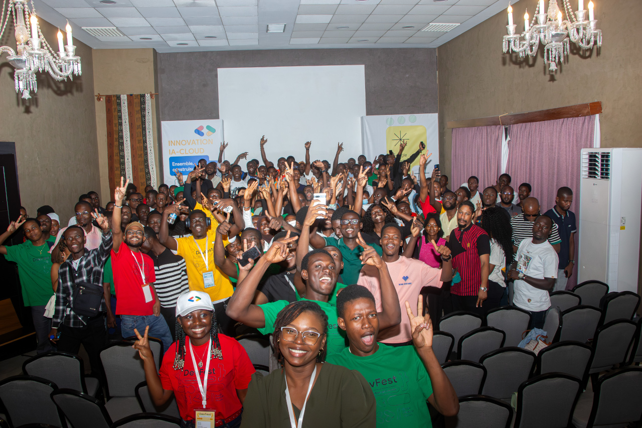 De Kubernetes à Gemma : Retour sur mon Talk DevFest Abidjan 2025